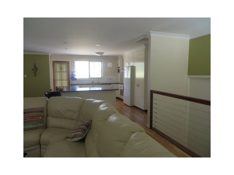 9 Elmer Street, Roma QLD 4455