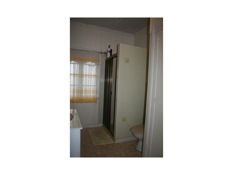 14 Crawford Street, Roma QLD 4455