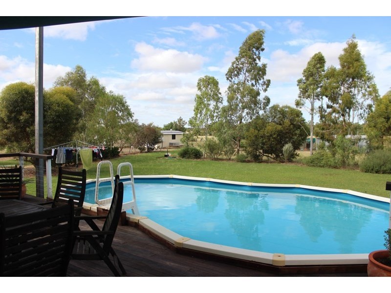 318 Roma Downs Road, Roma QLD 4455