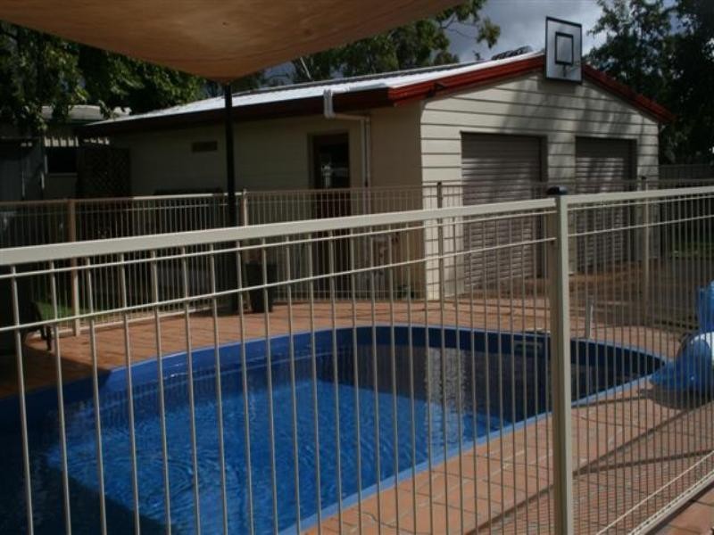 101 Miscamble Street, Roma QLD 4455