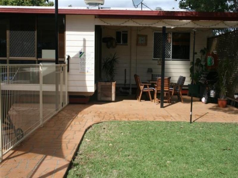 101 Miscamble Street, Roma QLD 4455