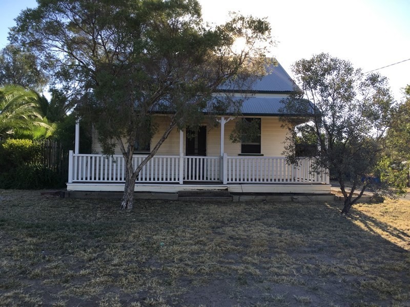 23 Soutter Street, Roma QLD 4455