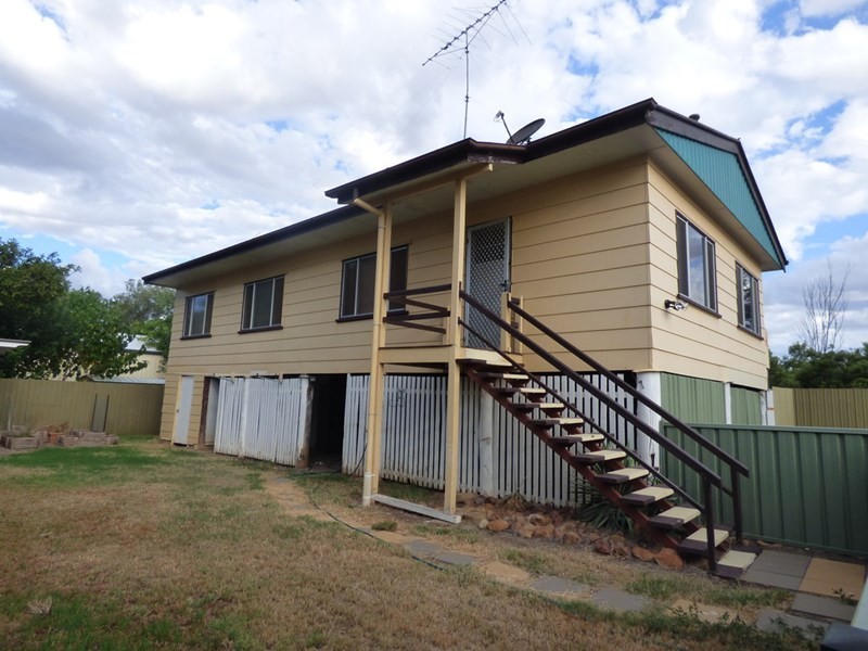 46 Gregory Street, Roma QLD 4455