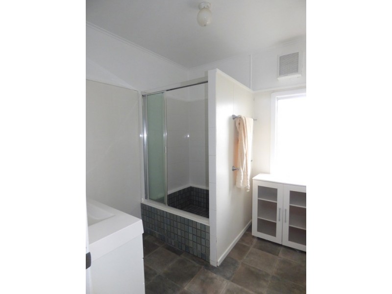 46 Gregory Street, Roma QLD 4455