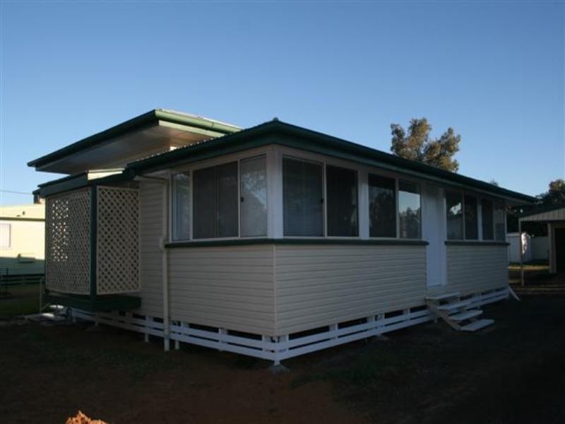 7 Eva Street, Roma QLD 4455