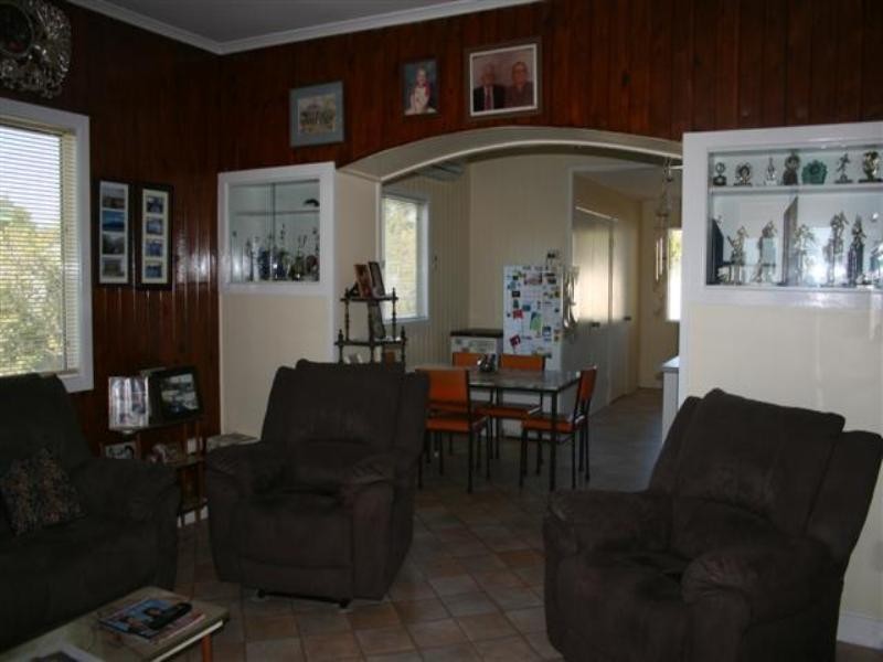 7 Eva Street, Roma QLD 4455