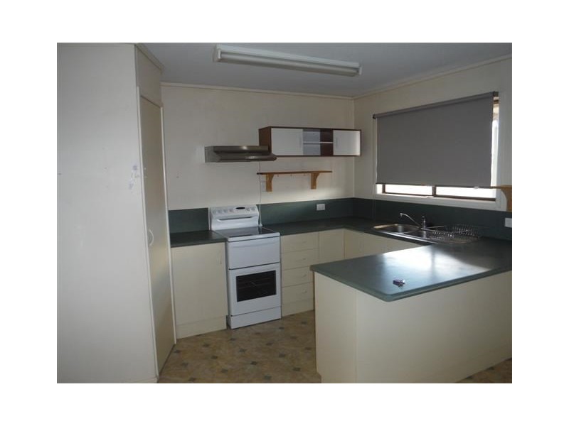 131 Quintin Street, Roma QLD 4455