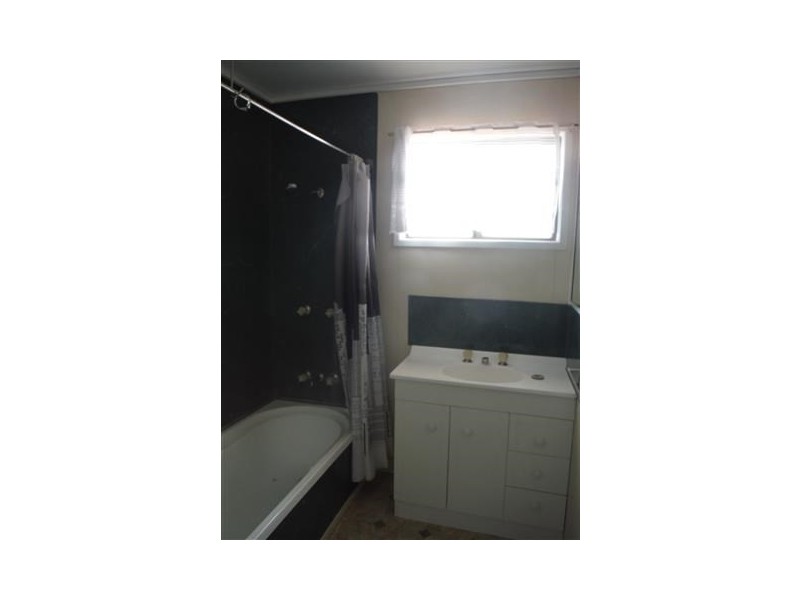 131 Quintin Street, Roma QLD 4455