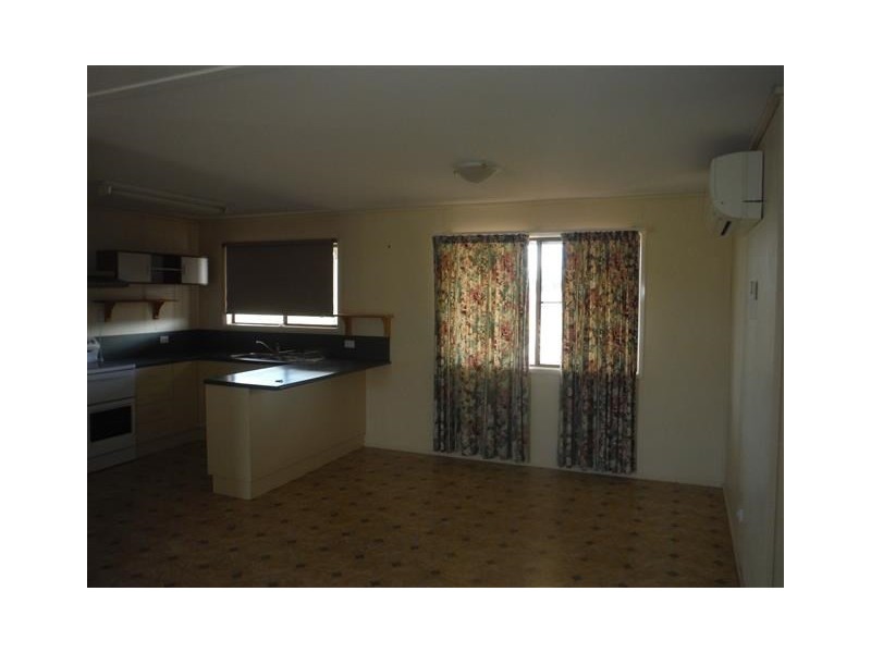 131 Quintin Street, Roma QLD 4455