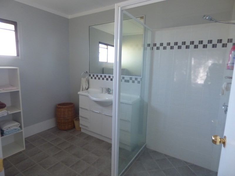 58 Taylor Street, Roma QLD 4455