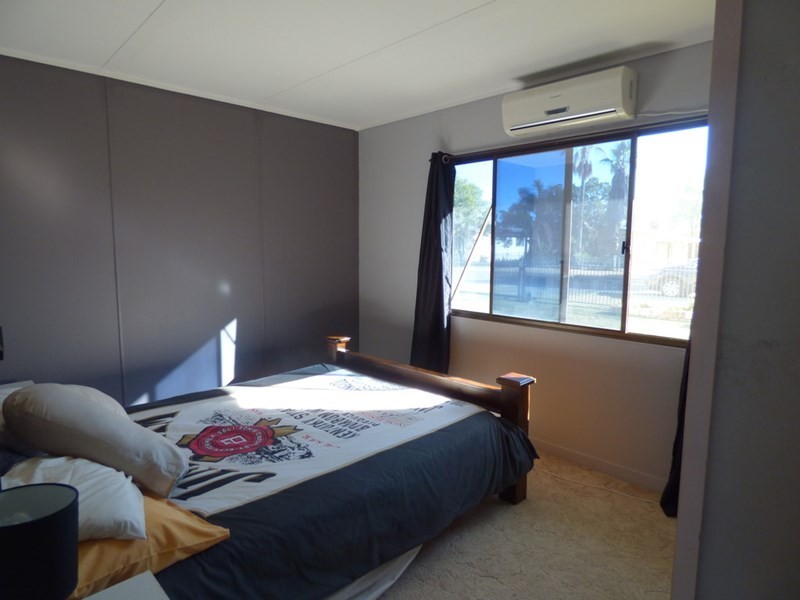 58 Taylor Street, Roma QLD 4455