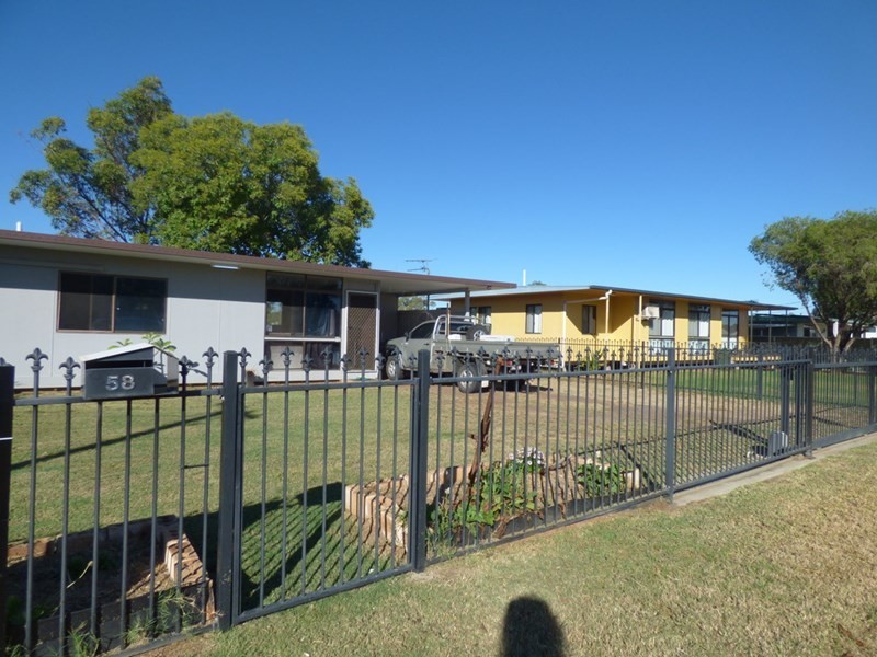 58 Taylor Street, Roma QLD 4455