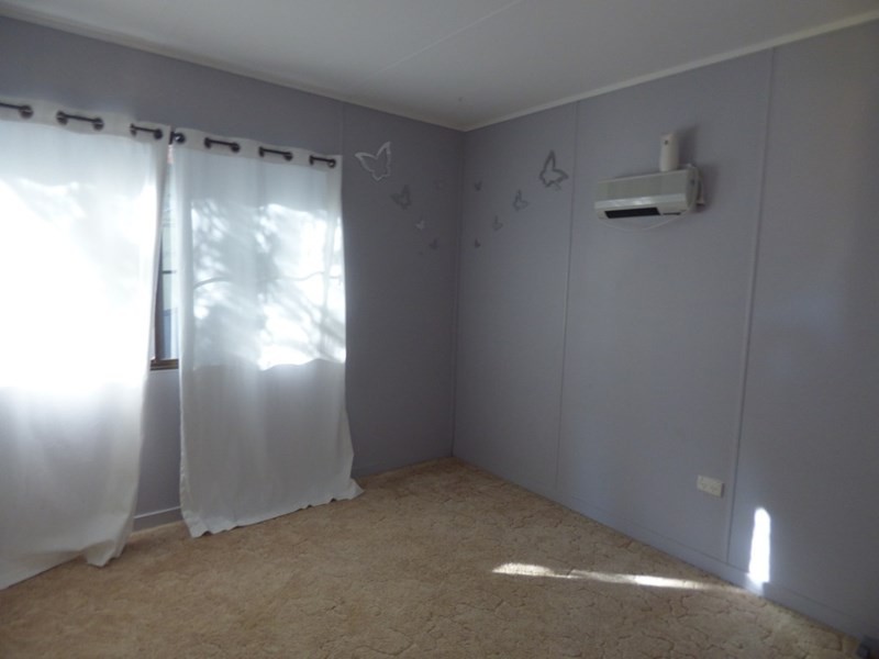 58 Taylor Street, Roma QLD 4455