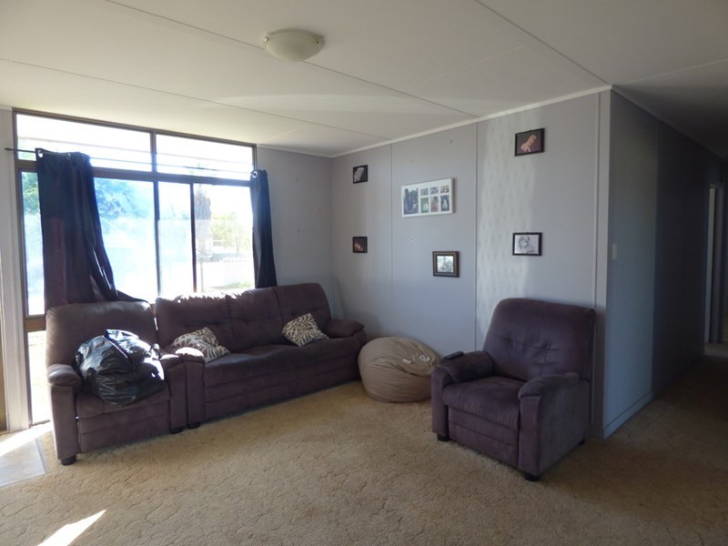 58 Taylor Street, Roma QLD 4455