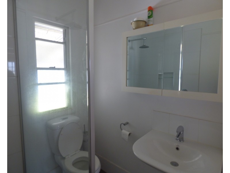 7 McEwan Street, Roma QLD 4455