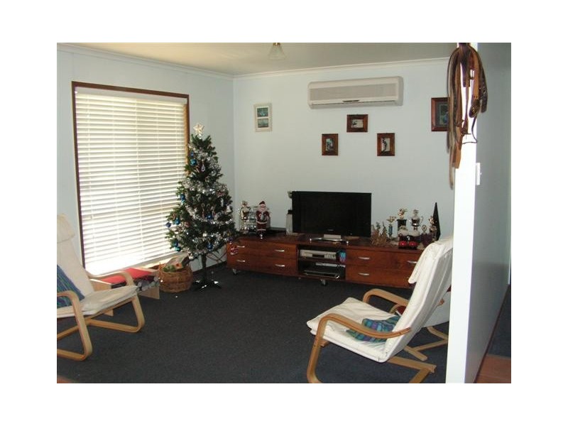 247 Edwardes Street, Roma QLD 4455