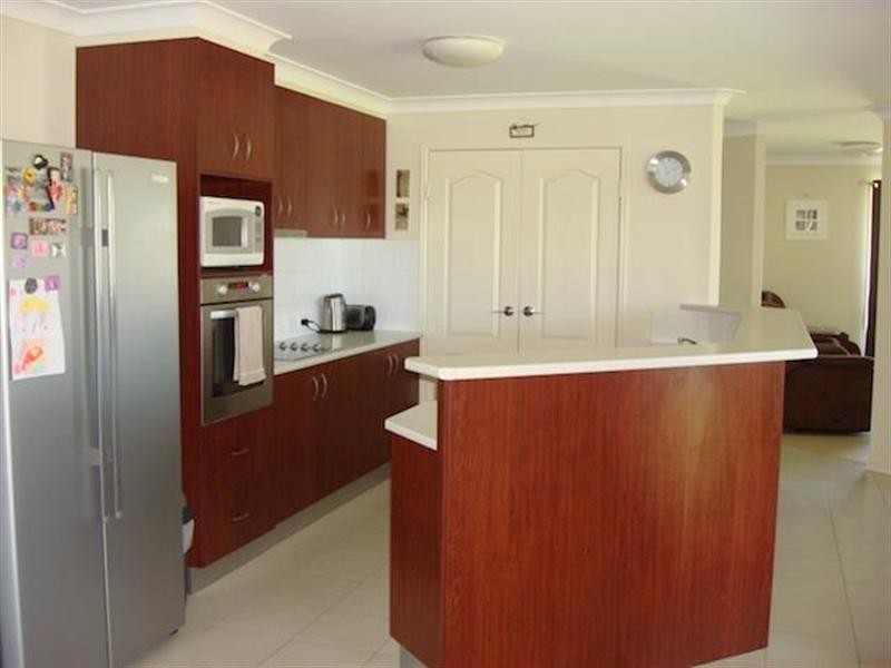 11 Bakerfinch Crescent, Roma QLD 4455