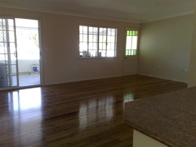15 George Street, Roma QLD 4455