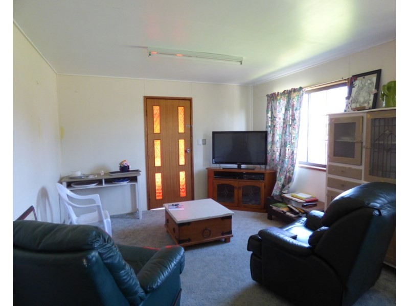 25 Lovell, Roma QLD 4455