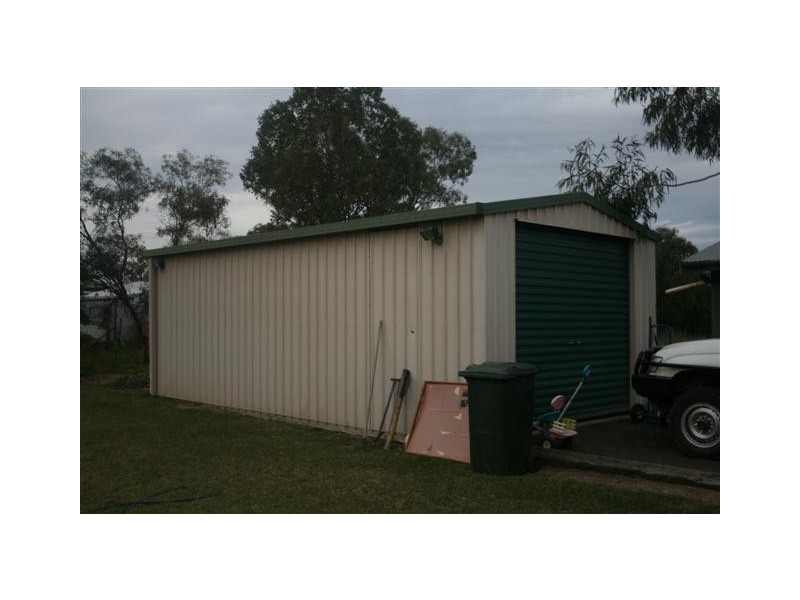 11 Derry Street, Roma QLD 4455