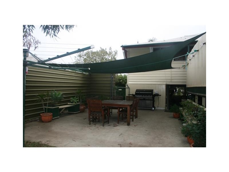 128 Arthur Street, Roma QLD 4455