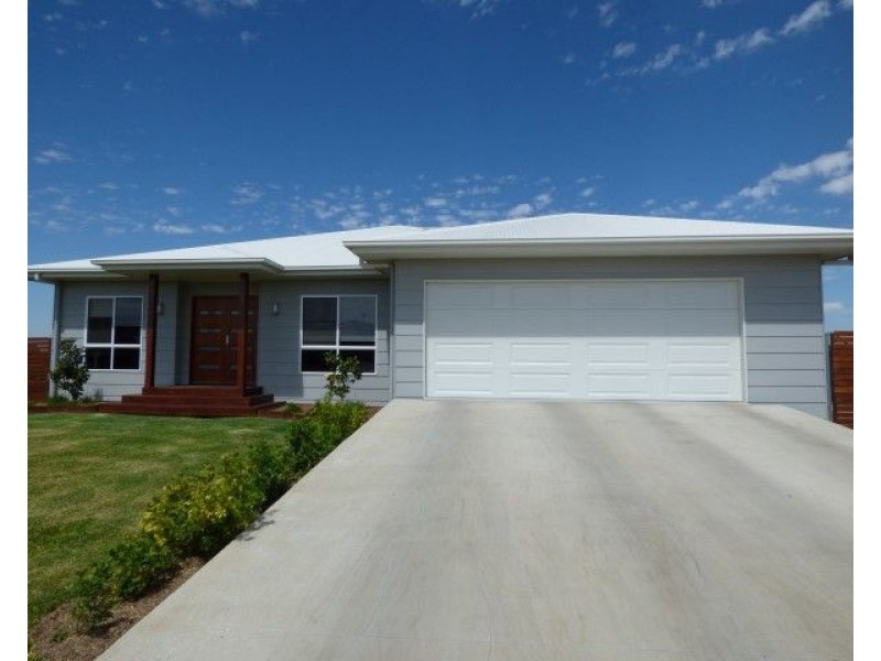 30 beetson Drive, Roma QLD 4455
