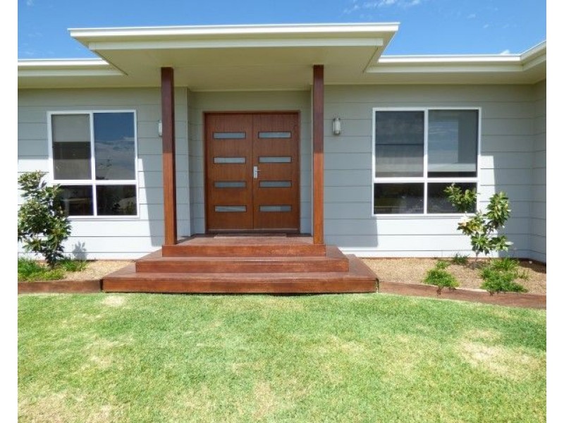 30 beetson Drive, Roma QLD 4455