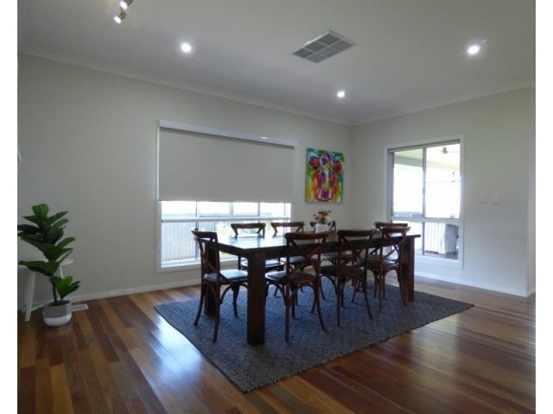 30 beetson Drive, Roma QLD 4455