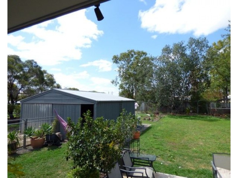 136 Arthur Street, Roma QLD 4455