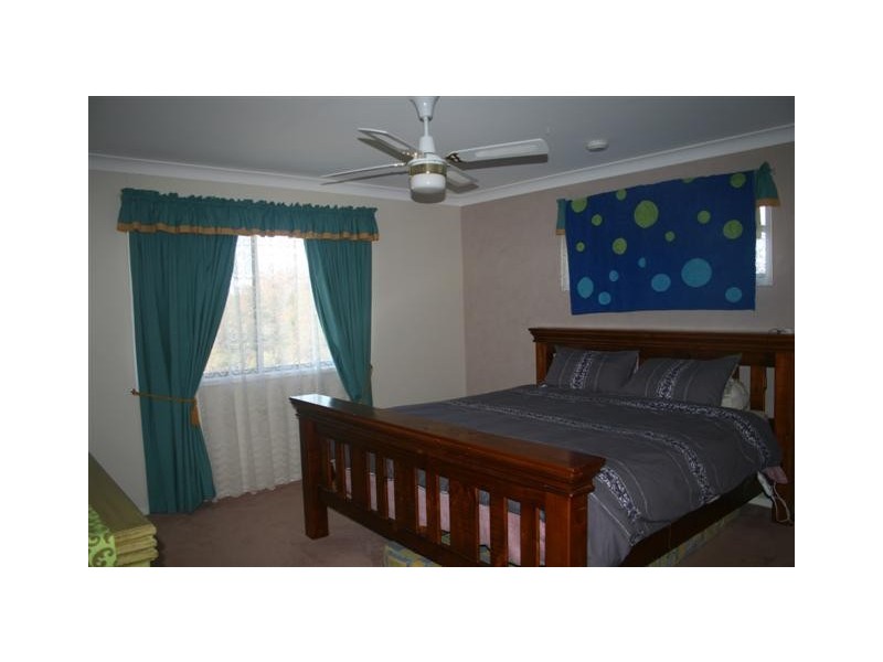 22-26 Edwardes Street, Roma QLD 4455