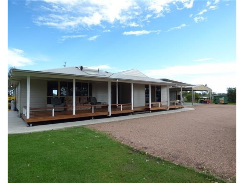 4 Knayers Lane, Roma QLD 4455