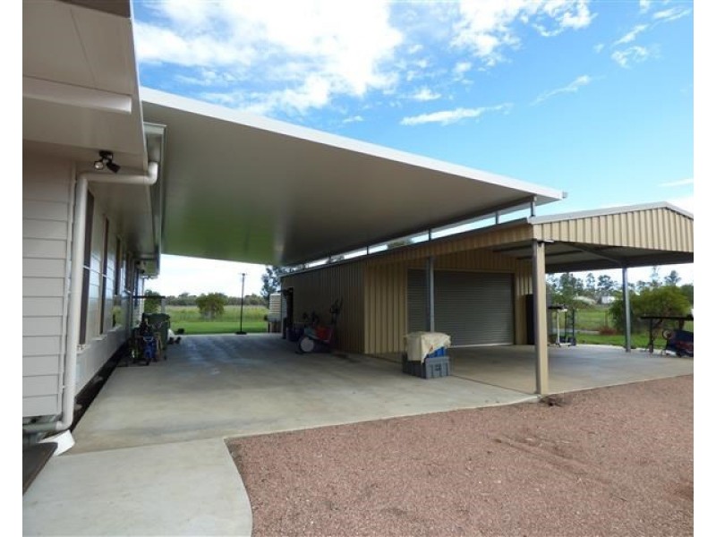 4 Knayers Lane, Roma QLD 4455
