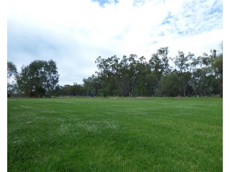 4 Knayers Lane, Roma QLD 4455