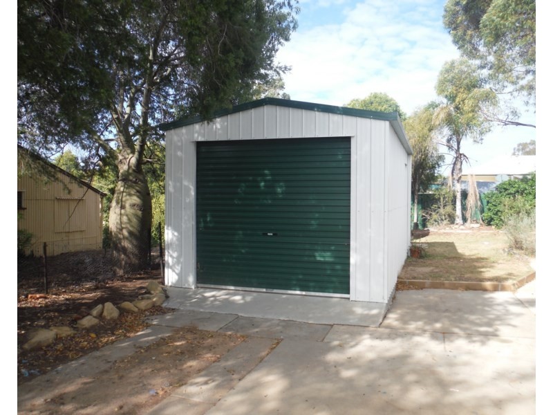 14 Russell Street, Roma QLD 4455