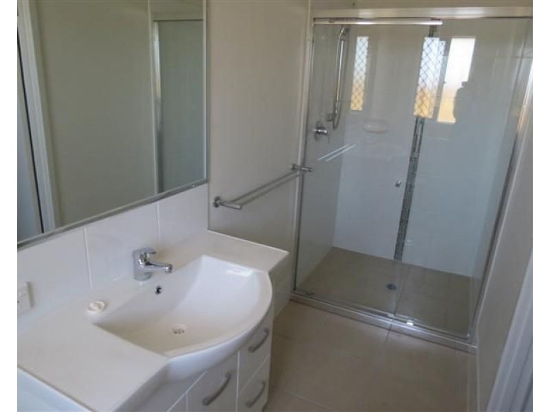 230 McDowall Street, Roma QLD 4455