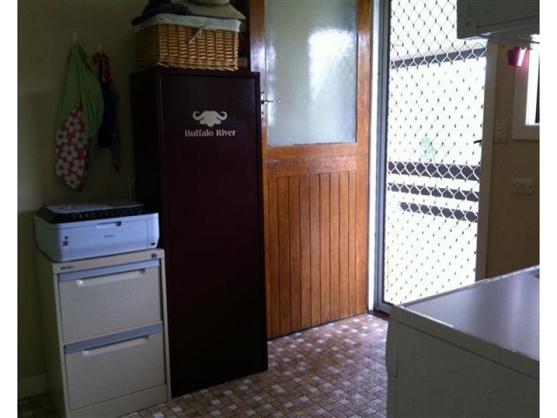32 Saunders Street, Roma QLD 4455