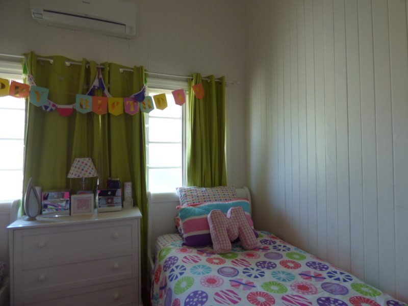 285 Edwardes Street, Roma QLD 4455