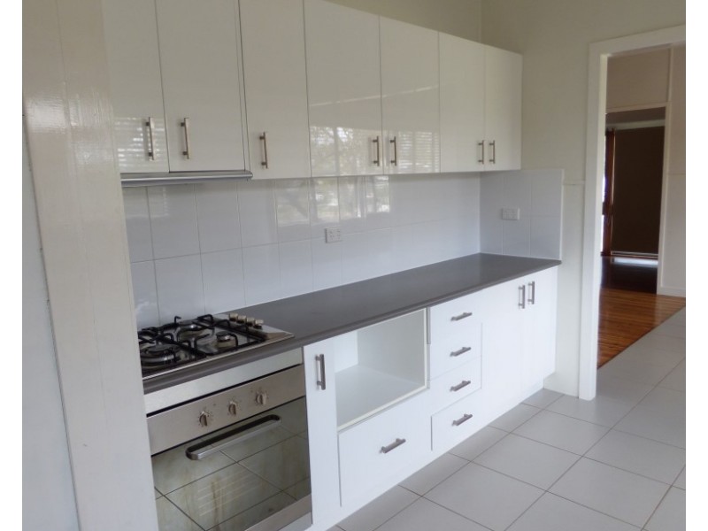 14 McEwan Street, Roma QLD 4455