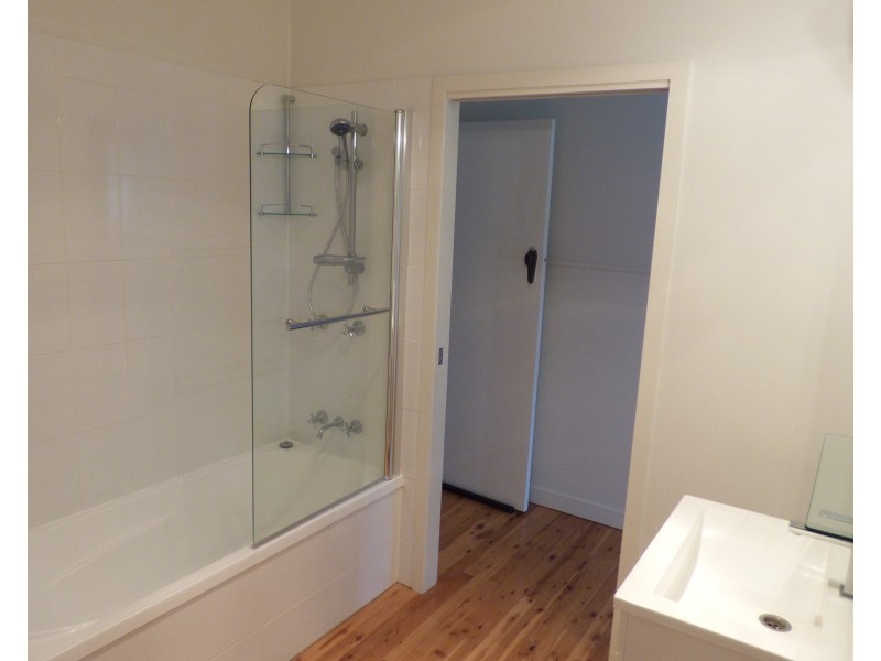 14 McEwan Street, Roma QLD 4455