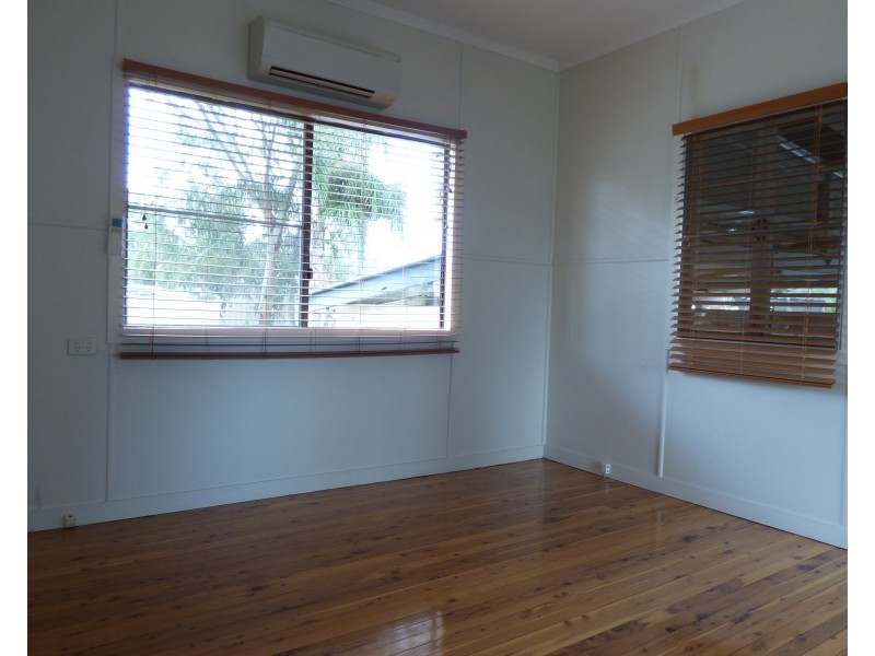 14 McEwan Street, Roma QLD 4455