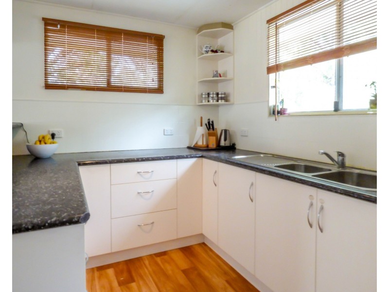 28 Howard Street, Roma QLD 4455