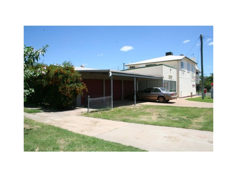 50 Chrystal Street, Roma QLD 4455