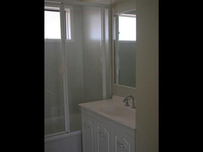 3 Powell Street, Roma QLD 4455