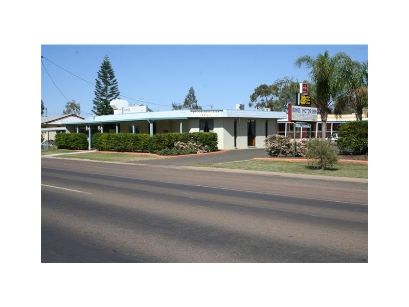 82-84 Chrystal Street, Roma QLD 4455