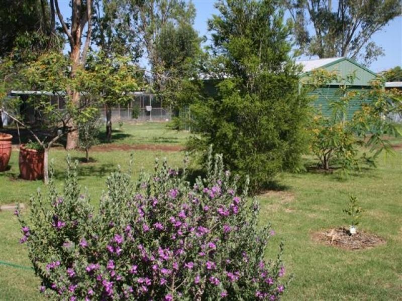 134 Northern Road, Roma QLD 4455