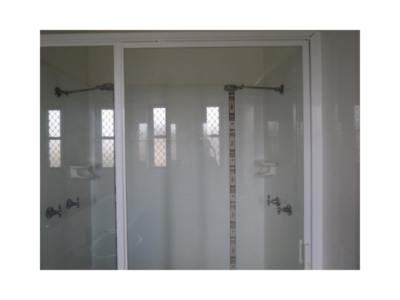 39 Robusta Drive, Roma QLD 4455