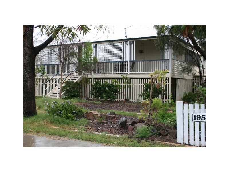 195 McDowall Street, Roma QLD 4455