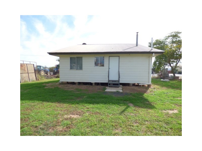 142 Raglan, Roma QLD 4455
