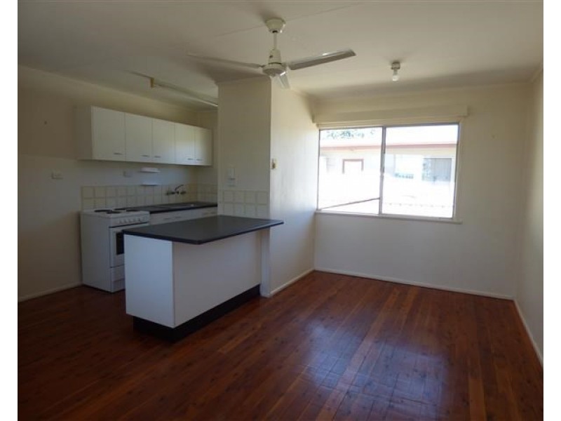 1-4/29 George Street, Roma QLD 4455