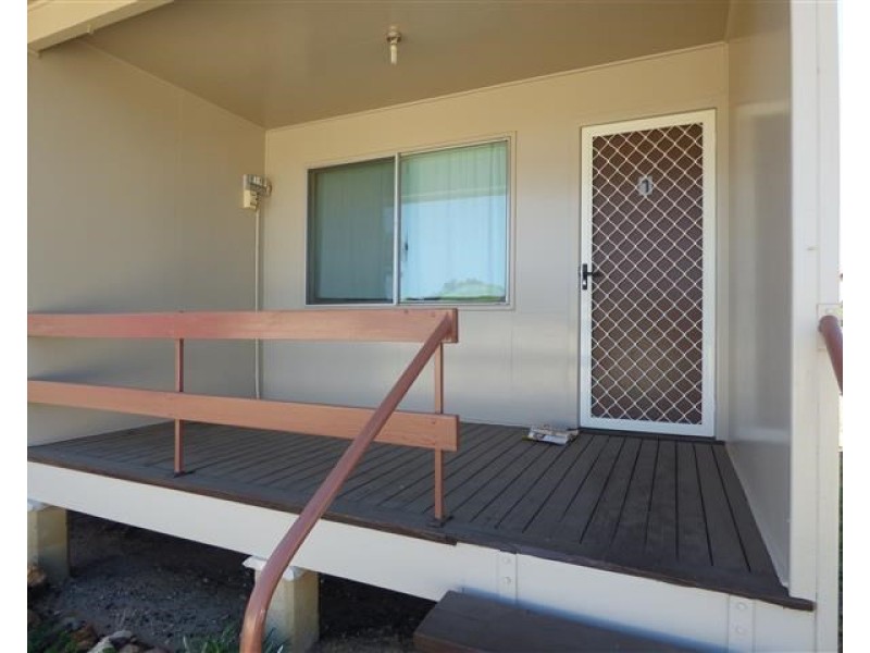 1-4/29 George Street, Roma QLD 4455